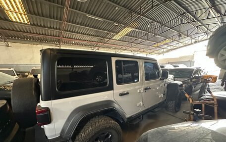 Jeep Wrangler, 2022 год, 3 850 000 рублей, 2 фотография