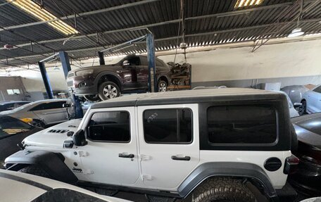 Jeep Wrangler, 2022 год, 3 850 000 рублей, 11 фотография