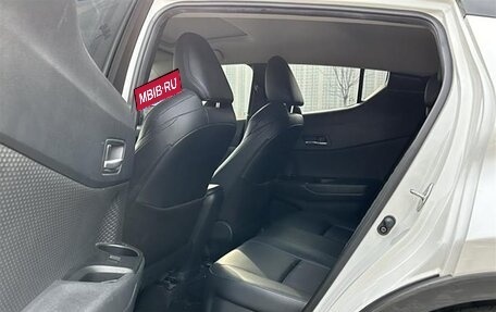 Toyota C-HR I рестайлинг, 2021 год, 1 750 008 рублей, 11 фотография