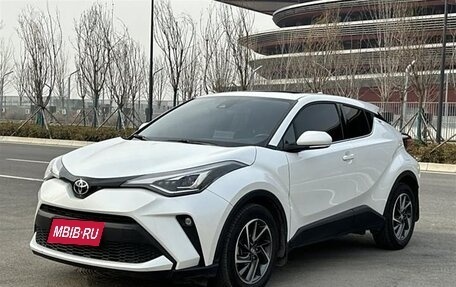 Toyota C-HR I рестайлинг, 2021 год, 1 750 008 рублей, 1 фотография