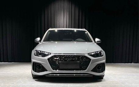 Audi RS 4, 2022 год, 6 090 040 рублей, 2 фотография