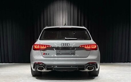 Audi RS 4, 2022 год, 6 090 040 рублей, 6 фотография