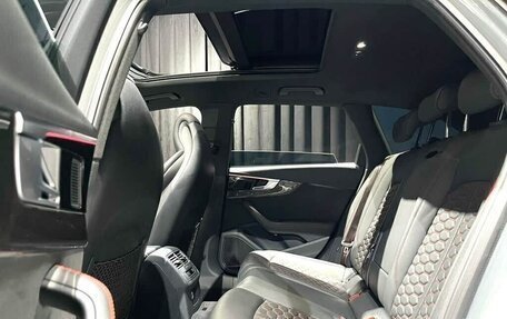 Audi RS 4, 2022 год, 6 090 040 рублей, 14 фотография