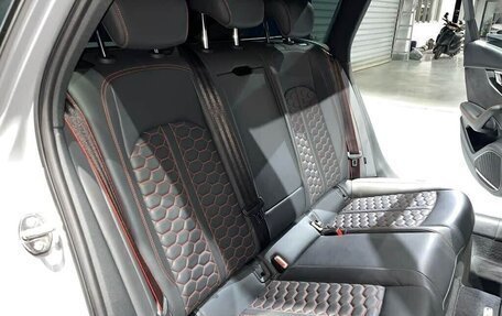 Audi RS 4, 2022 год, 6 090 040 рублей, 13 фотография