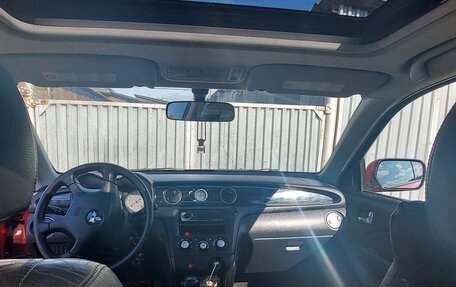 Mitsubishi Outlander III рестайлинг 3, 2004 год, 560 000 рублей, 12 фотография