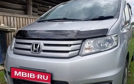 Honda Freed I, 2013 год, 1 060 000 рублей, 1 фотография