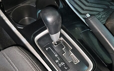 Mitsubishi Outlander III рестайлинг 3, 2018 год, 1 725 000 рублей, 14 фотография