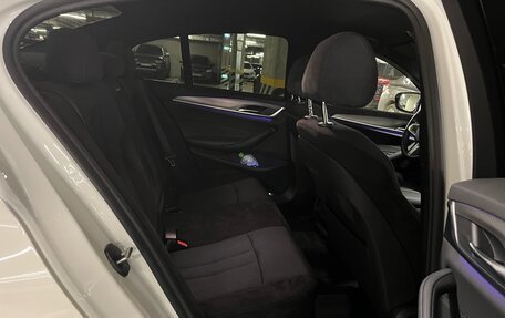 BMW 5 серия, 2019 год, 4 050 000 рублей, 15 фотография