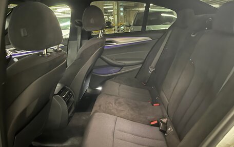 BMW 5 серия, 2019 год, 4 050 000 рублей, 14 фотография