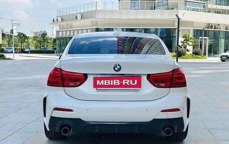 BMW 1 серия, 2021 год, 1 800 000 рублей, 5 фотография