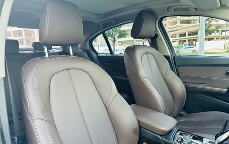 BMW 1 серия, 2021 год, 1 800 000 рублей, 22 фотография