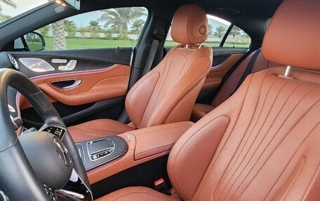 Mercedes-Benz CLS, 2022 год, 4 900 000 рублей, 7 фотография