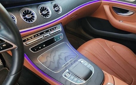 Mercedes-Benz CLS, 2022 год, 4 900 000 рублей, 4 фотография