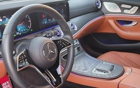 Mercedes-Benz CLS, 2022 год, 4 900 000 рублей, 5 фотография