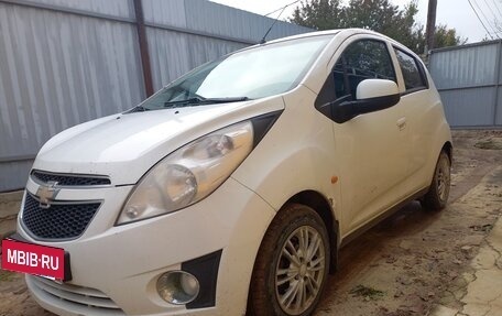 Chevrolet Spark III, 2012 год, 460 000 рублей, 3 фотография