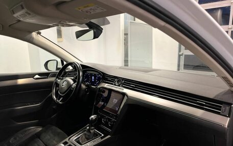 Volkswagen Passat B8 рестайлинг, 2019 год, 1 751 000 рублей, 12 фотография