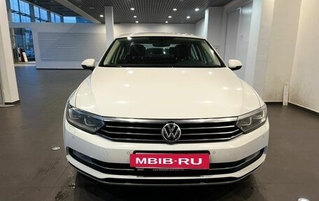 Volkswagen Passat B8 рестайлинг, 2019 год, 1 751 000 рублей, 8 фотография