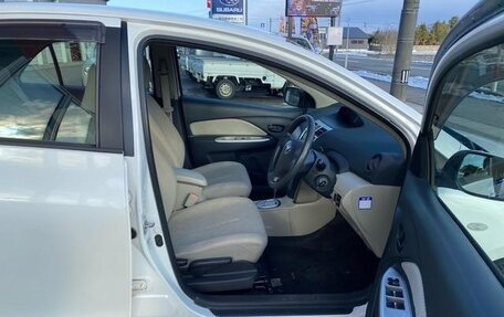 Toyota Belta, 2012 год, 700 001 рублей, 17 фотография