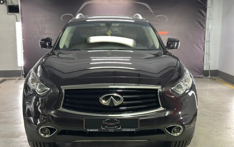 Infiniti QX70, 2014 год, 2 350 000 рублей, 5 фотография