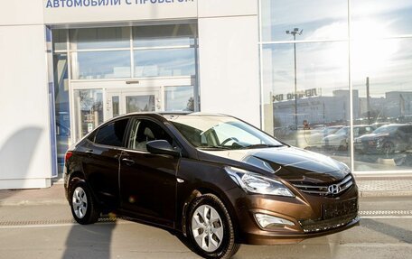 Hyundai Solaris II рестайлинг, 2016 год, 820 000 рублей, 3 фотография
