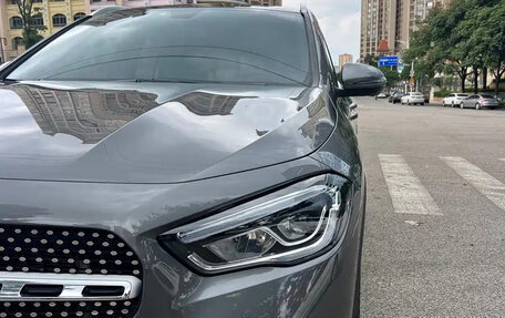 Mercedes-Benz GLA, 2020 год, 1 974 000 рублей, 2 фотография