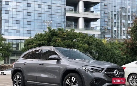 Mercedes-Benz GLA, 2020 год, 1 974 000 рублей, 4 фотография