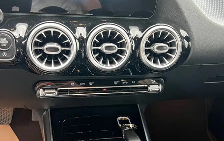 Mercedes-Benz GLA, 2020 год, 1 974 000 рублей, 13 фотография