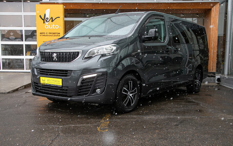 Peugeot Traveller I, 2018 год, 2 298 000 рублей, 2 фотография