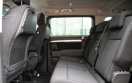 Peugeot Traveller I, 2018 год, 2 298 000 рублей, 12 фотография