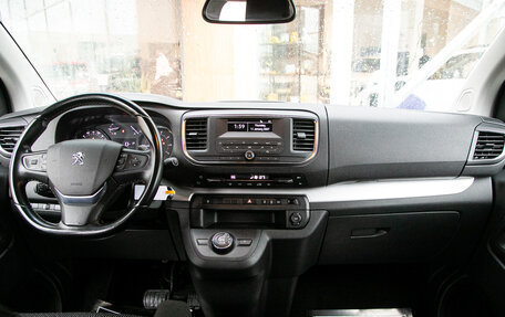 Peugeot Traveller I, 2018 год, 2 298 000 рублей, 14 фотография