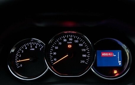 Renault Duster I рестайлинг, 2016 год, 908 000 рублей, 16 фотография