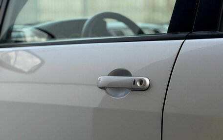 Nissan Tiida, 2011 год, 649 999 рублей, 17 фотография