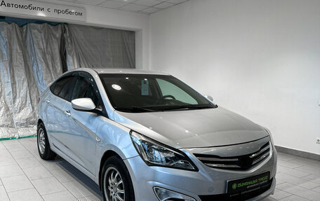 Hyundai Solaris II рестайлинг, 2016 год, 742 000 рублей, 3 фотография