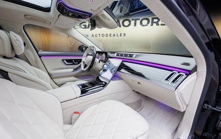 Mercedes-Benz Maybach S-Класс, 2025 год, 29 980 000 рублей, 24 фотография