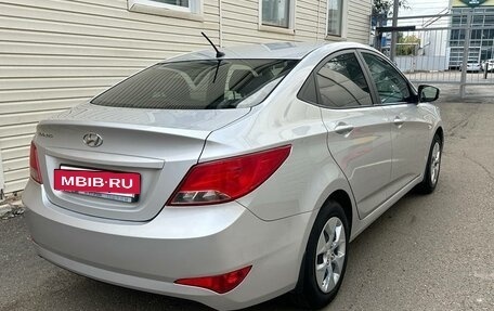 Hyundai Solaris II рестайлинг, 2016 год, 990 000 рублей, 5 фотография