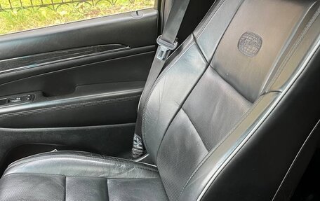 Jeep Grand Cherokee, 2011 год, 1 000 000 рублей, 10 фотография