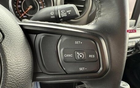 Jeep Wrangler, 2022 год, 3 970 000 рублей, 14 фотография