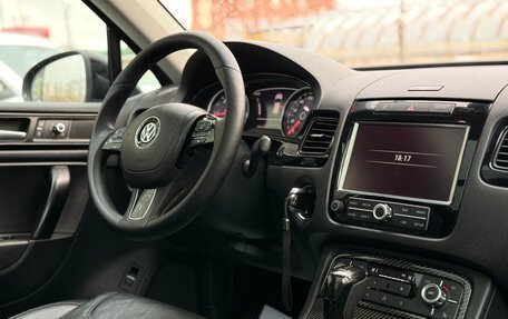 Volkswagen Touareg III, 2011 год, 2 000 000 рублей, 10 фотография