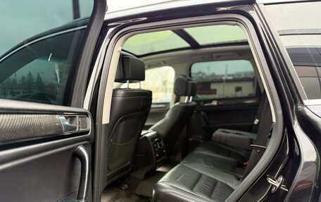 Volkswagen Touareg III, 2011 год, 2 000 000 рублей, 25 фотография