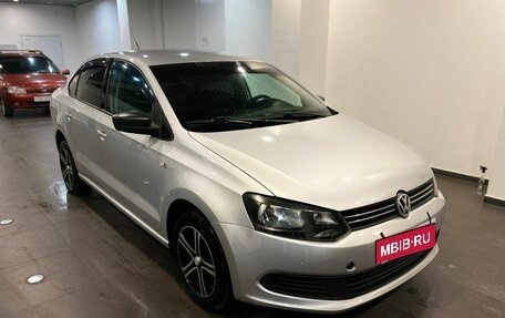 Volkswagen Polo VI (EU Market), 2011 год, 630 000 рублей, 1 фотография
