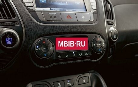 Hyundai ix35 I рестайлинг, 2015 год, 1 400 000 рублей, 15 фотография