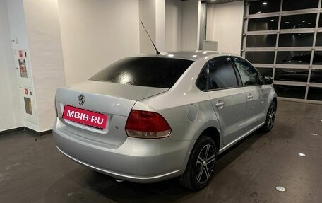 Volkswagen Polo VI (EU Market), 2011 год, 630 000 рублей, 3 фотография