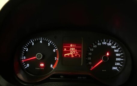 Volkswagen Polo VI (EU Market), 2011 год, 630 000 рублей, 11 фотография