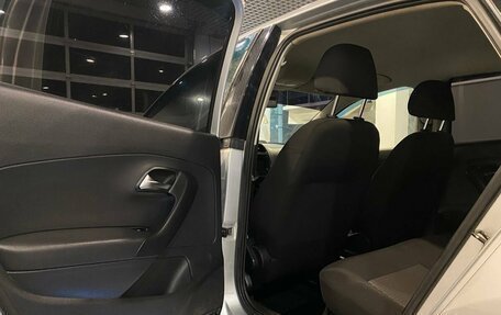 Volkswagen Polo VI (EU Market), 2011 год, 630 000 рублей, 22 фотография