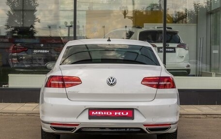 Volkswagen Passat B8 рестайлинг, 2018 год, 2 270 000 рублей, 4 фотография