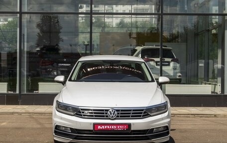 Volkswagen Passat B8 рестайлинг, 2018 год, 2 270 000 рублей, 3 фотография
