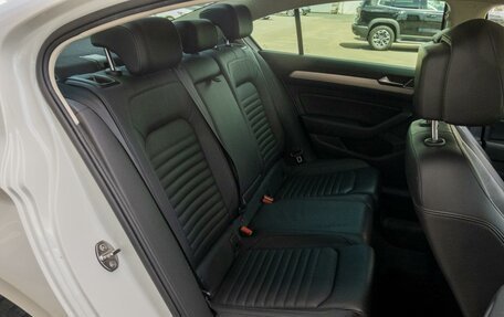 Volkswagen Passat B8 рестайлинг, 2018 год, 2 270 000 рублей, 14 фотография