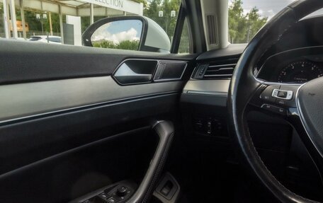 Volkswagen Passat B8 рестайлинг, 2018 год, 2 270 000 рублей, 26 фотография