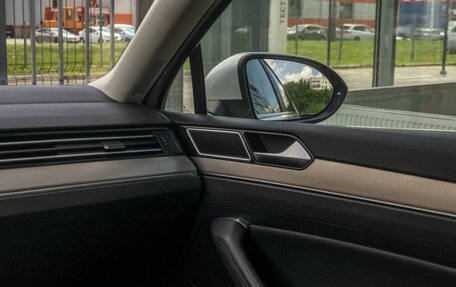 Volkswagen Passat B8 рестайлинг, 2018 год, 2 270 000 рублей, 27 фотография