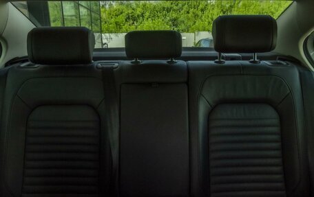 Volkswagen Passat B8 рестайлинг, 2018 год, 2 270 000 рублей, 29 фотография